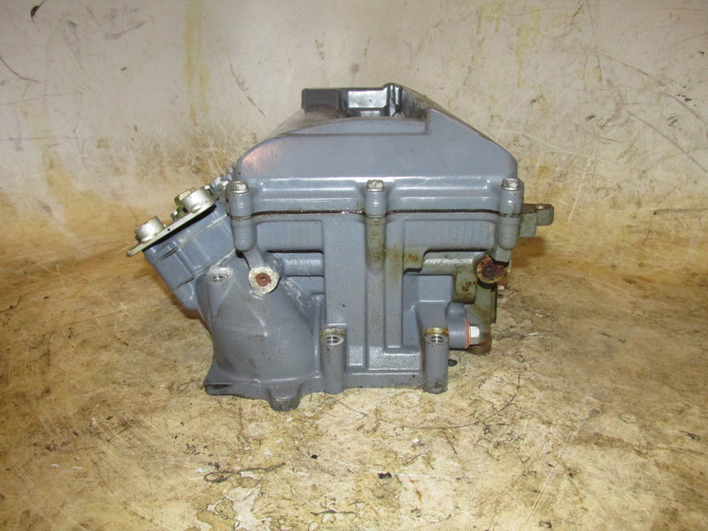 Yamaha 225hp 4 Stroke Outboard Starboard Cylinder head