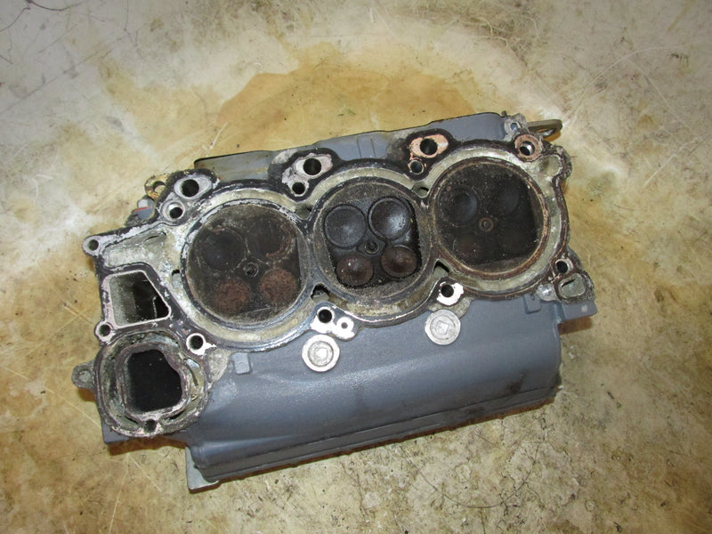 Yamaha 225hp 4 Stroke Outboard Starboard Cylinder head