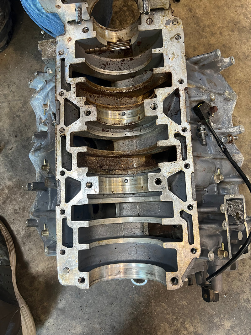 Yamaha 200hp 0X66 2 stroke outboard crankcase block