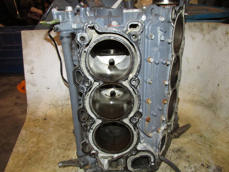 Yamaha 225hp 4 Stroke Outboard Crankcase block