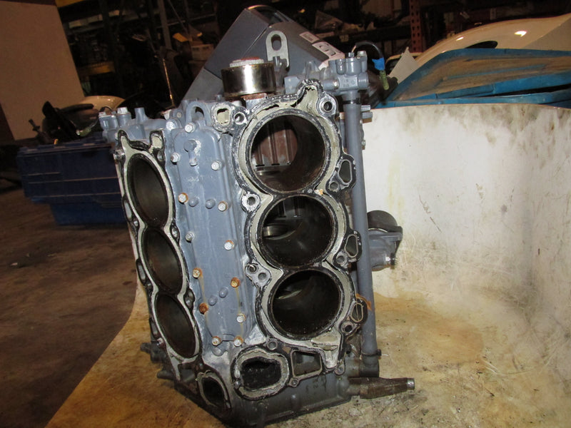 Yamaha 225hp 4 Stroke Outboard Crankcase block