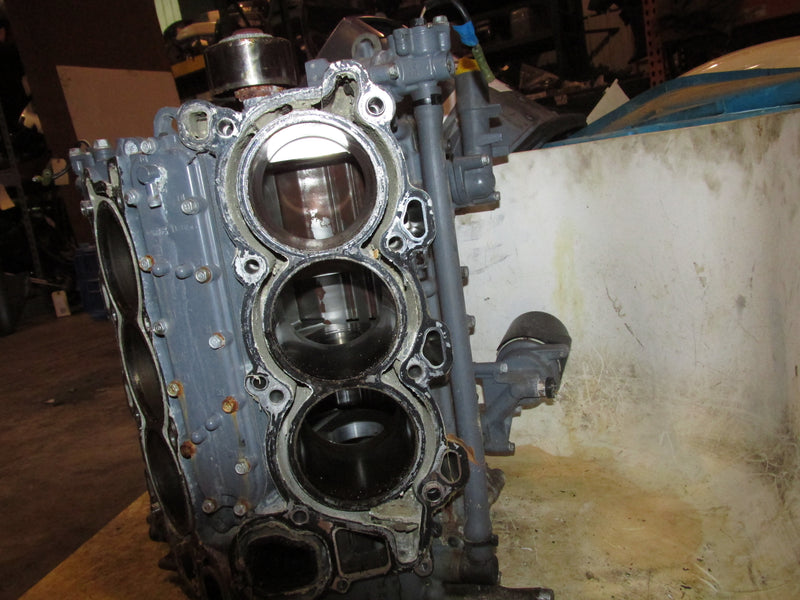 Yamaha 225hp 4 Stroke Outboard Crankcase block