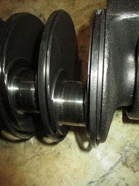 Load image into Gallery viewer, Yamaha 250hp 2 stroke OX66 outboard crankshaft (61A-11411-00)
