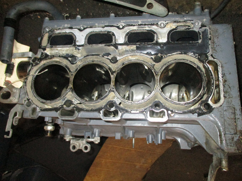 Yamaha 115hp 4 stroke outboard crankcase block