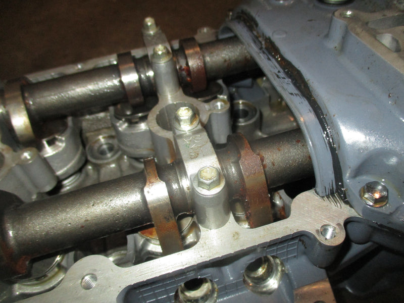 Suzuki DF350 A 350hp outboard starboard cylinder head (11101-98L01)