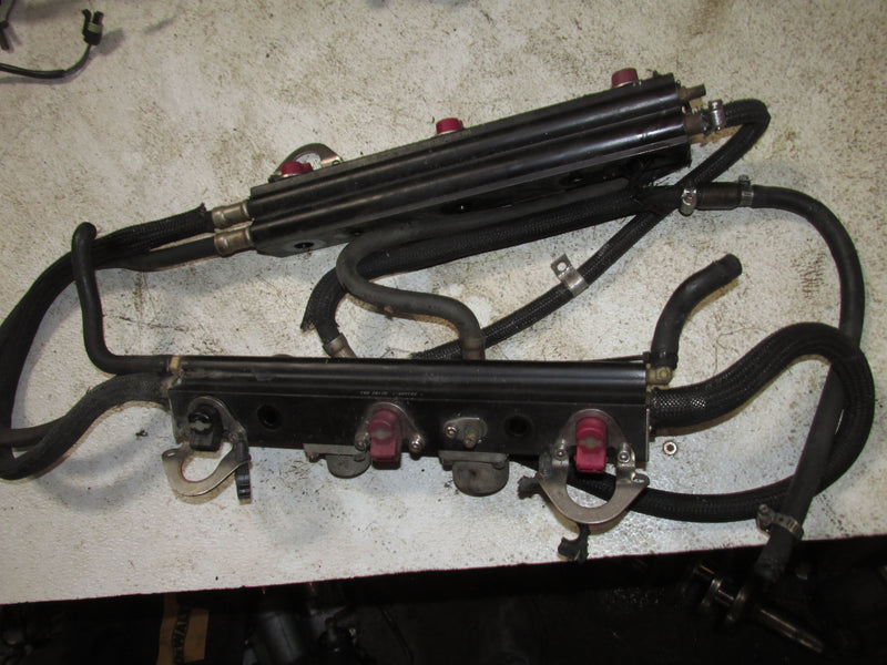 Mercury 225hp Optimax 2 stroke outboard Fuel Rail set w/ Injectors set (859520)