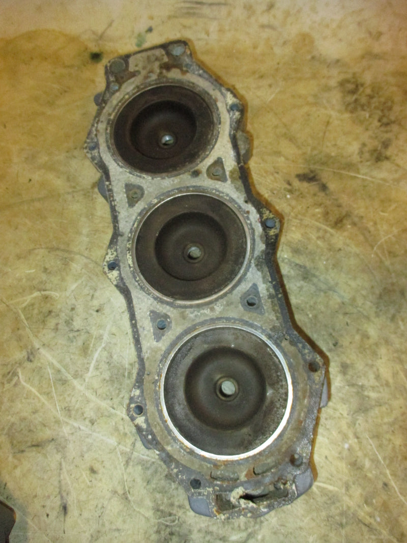 Yamaha 150hp 2 stroke outboard cylinder head (64E-00