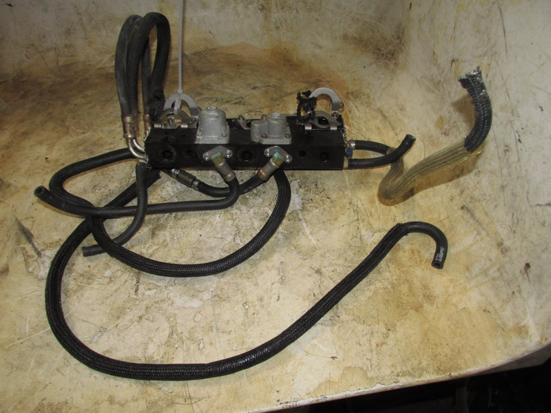 Mercury 135hp 2 Stroke Outboard Fuel Rail set (858222-3)