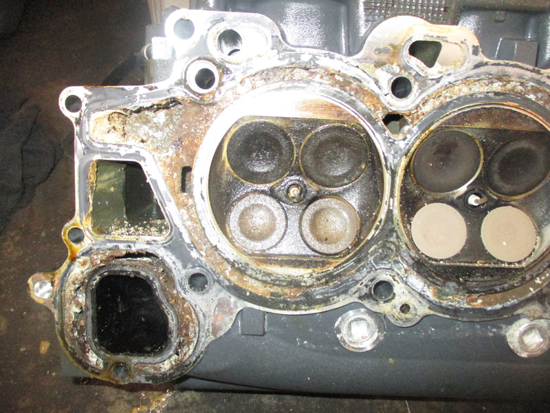 Yamaha 200hp 4 stroke outboard starboard cylinder head