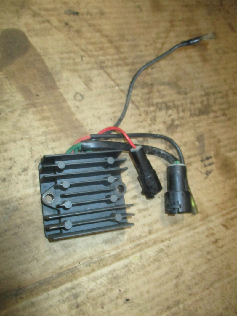 Yamaha 150hp precision blend 2 stroke outboard rec regulator (6R3-81960-10)