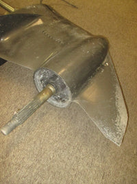 Load image into Gallery viewer, Mercury 150hp-200hp 2 stroke outboard 25" lower unit
