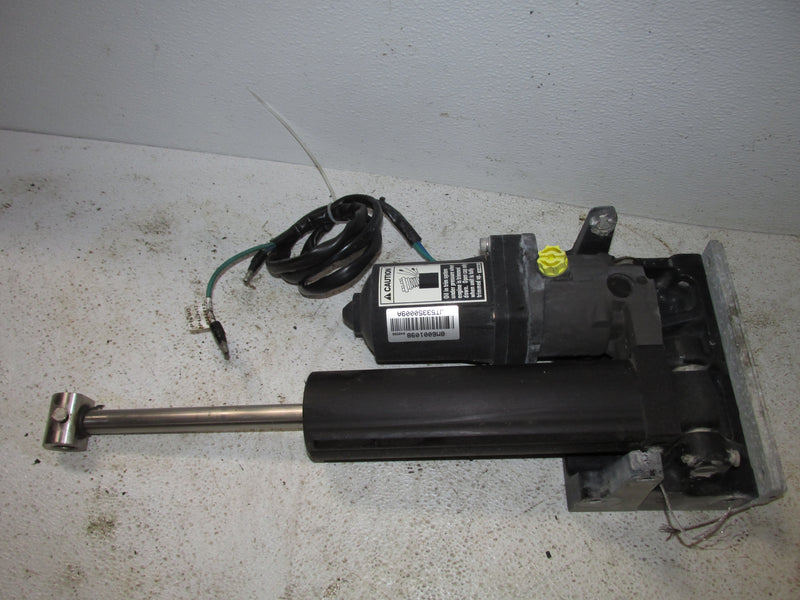 Mercury Optimax 115hp 2 Stroke Outboard Tilt Trim Unit (8M6001098)