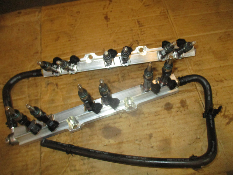 Suzuki DF350 A 350hp outboard Fuel Rail and injector set 15710-98L10