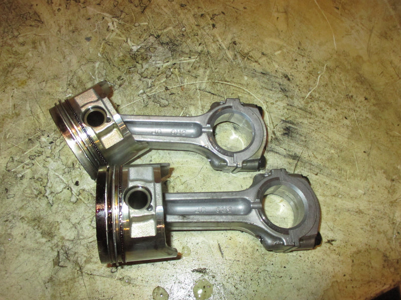 Mercury 20hp 4 Stroke outboard Piston and Rod Set of 2 (879147A81)