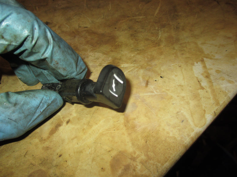 Honda BF40A 40hp outboard choke knob (17951-ZV5-000)