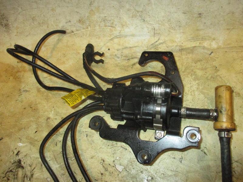 Evinrude E-TEC 250hp 2 stroke outboard Oil Injector (5007019)