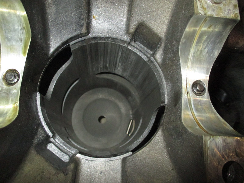 Mercury 115hp 2 stroke outboard crankcase block