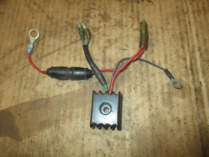 Yamaha 70hp precision blend 2 stroke outboard rectifier regulator (6A1-81970-61)