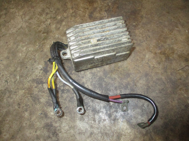 Evinrude 70hp 2 stroke outboard rectifier regulator (585001)