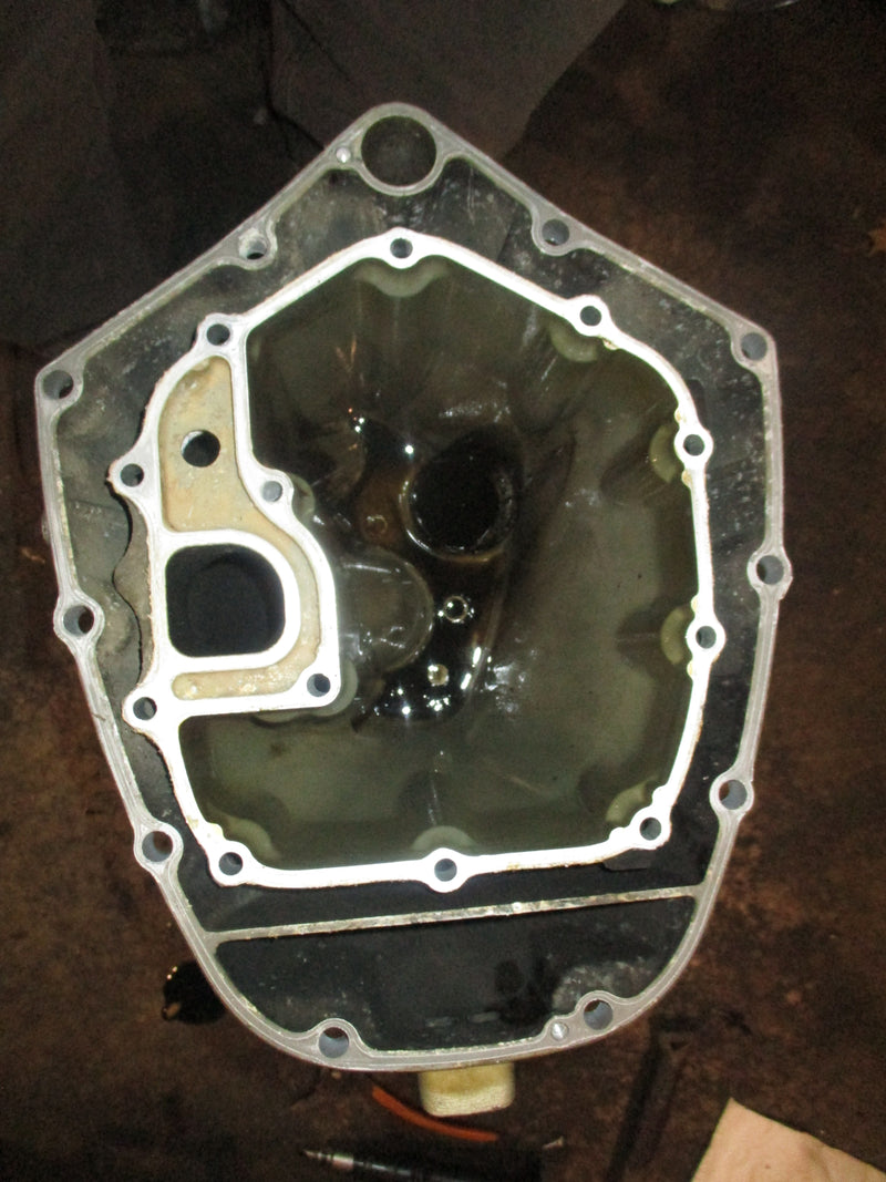 Honda BF90A 90hp outboard 25" upper casing and oil pan (11311-ZW1-000ZA)