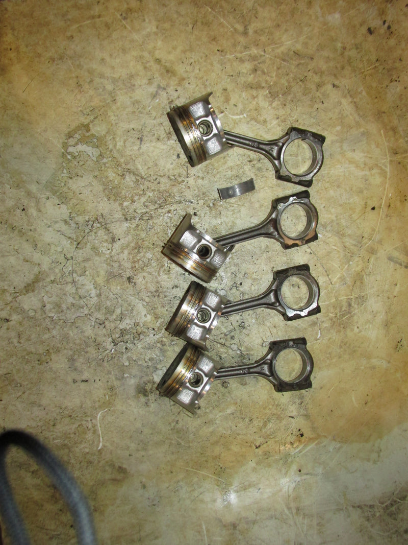 Honda BF75/90A 90hp 4 stroke outboard Piston and rod set (13101-ZW1-000)
