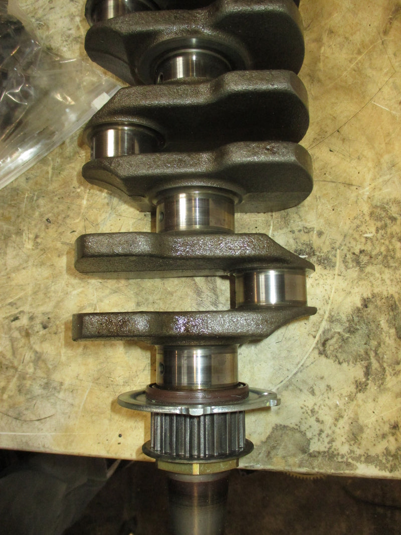 Yamaha 115hp 4 stroke outboard crankshaft (68V-11411-00)
