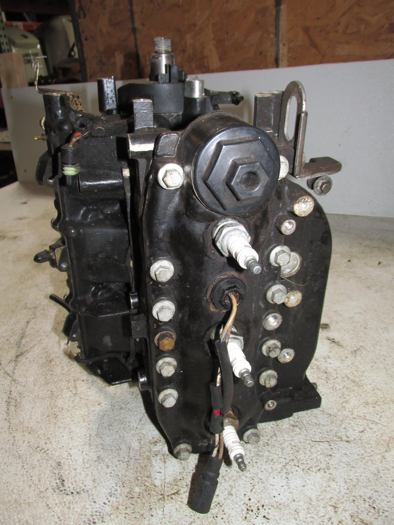 Johnson 35hp 3 CYL 2 Stroke Outboard Crankcase Powerhead (437300)