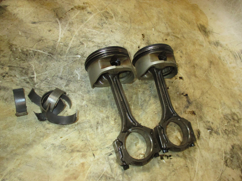 Yamaha 115hp 4 stroke outboard piston and rod set of 2 (68V-81800-01)