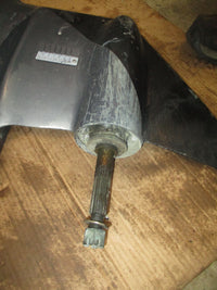 Load image into Gallery viewer, Yamaha 115hp 2 stroke outboard 20 inch lower unit
