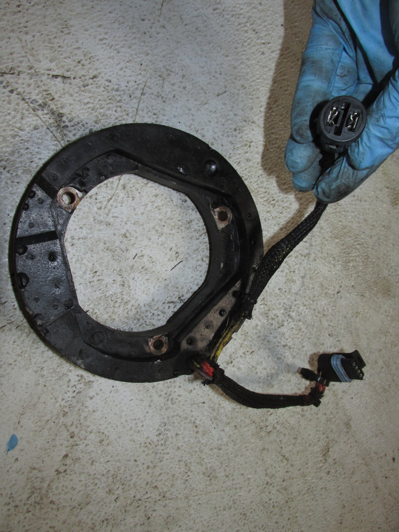 Johnson 35hp 3 CYL 2 Stroke Outboard Stator (584021)