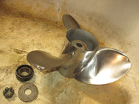 Load image into Gallery viewer, Suzuki DF150 150hp 4 stroke outboard stainless steel propellor (3x15 1/4x19R)
