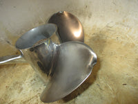 Load image into Gallery viewer, Suzuki DF150 150hp 4 stroke outboard stainless steel propellor (3x15 1/4x19R)
