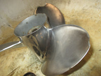 Load image into Gallery viewer, Suzuki DF150 150hp 4 stroke outboard stainless steel propellor (3x15 1/4x19R)
