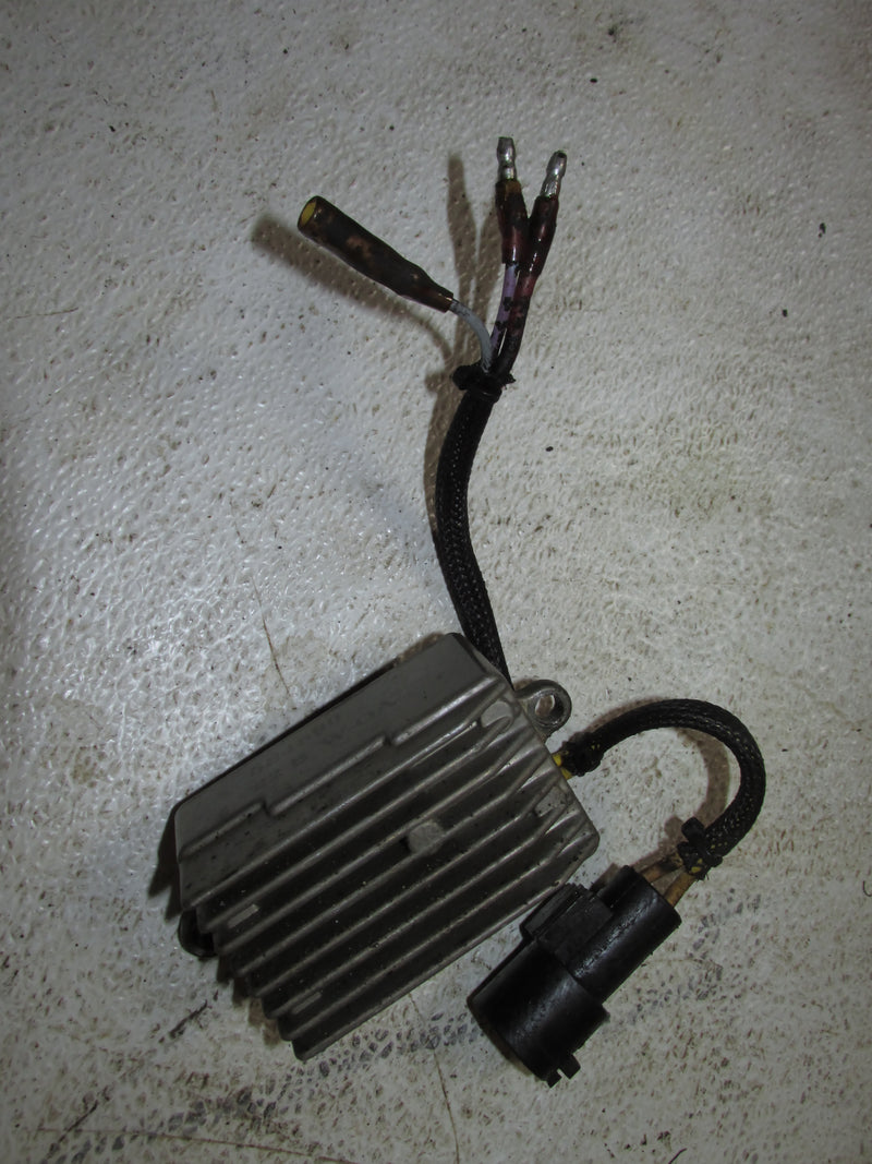 Johnson 35hp 3 CYL 2 Stroke Outboard Rectifier Regulator (584890)