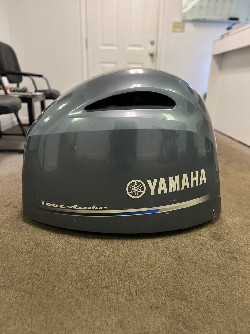 Yamaha 200hp 4 stroke 4 CYL outboard Top Cowling