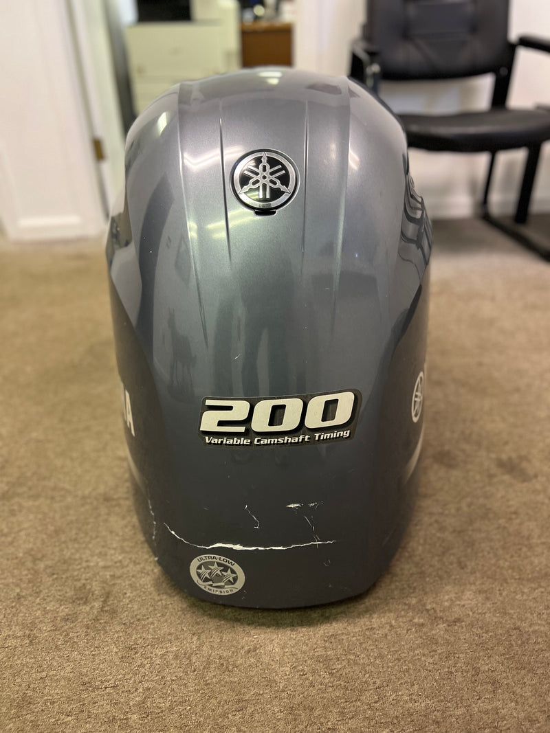 Yamaha 200hp 4 stroke 4 CYL outboard Top Cowling
