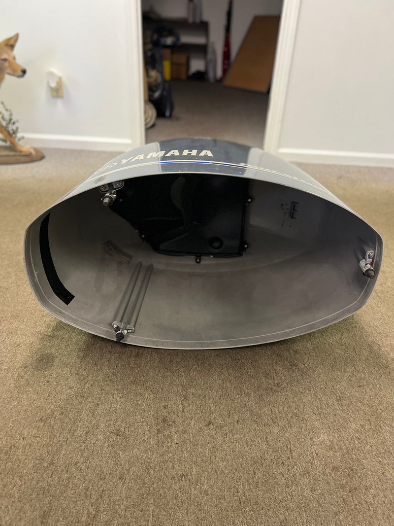 Yamaha 200hp 4 stroke 4 CYL outboard Top Cowling