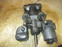 Load image into Gallery viewer, Yamaha 150hp 4 Stroke outboard Tilt Trim Unit

