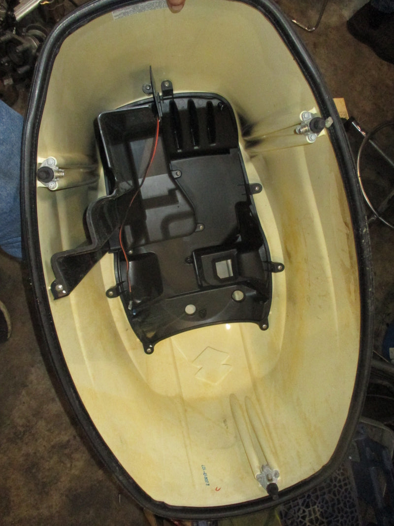 Suzuki DF150A 150hp 4 stroke outboard top cowling