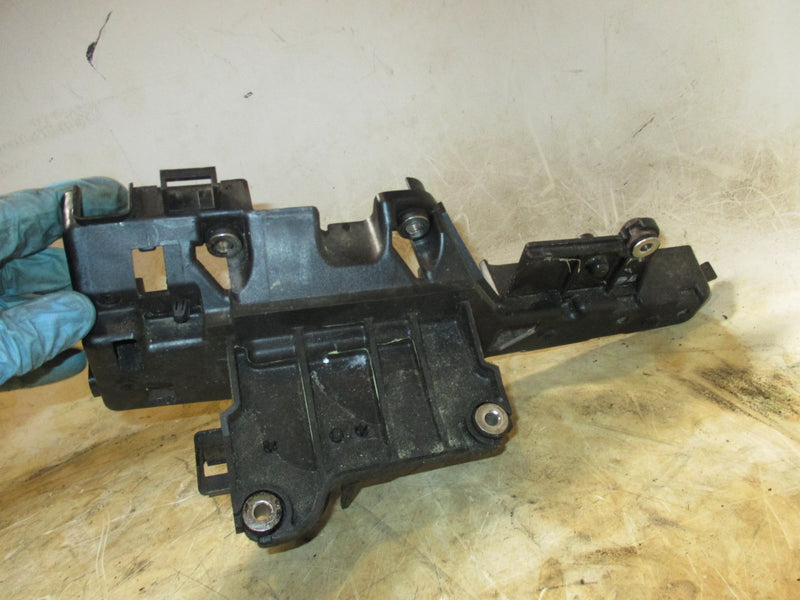 Yamaha 115hp 4 stroke outboard electric holder (68V-81948-00)