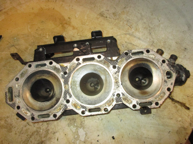 Evinrude E-TEC 300hp 2 stroke outboard port cylinder head (354574)