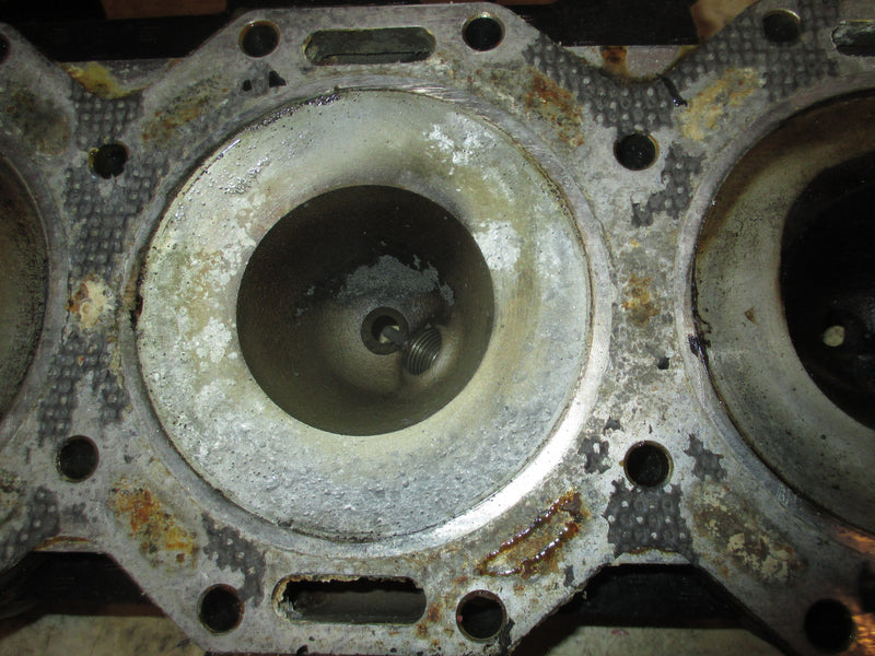 Evinrude E-TEC 300hp 2 stroke outboard port cylinder head (354574)