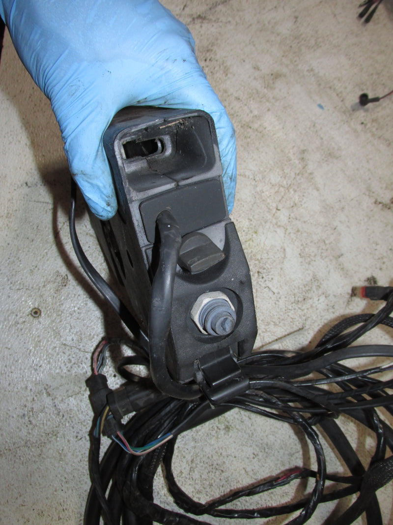 Johnson 35hp 3 CYL 2 Stroke Outboard Side Mount Control Box w/ 8' Harness