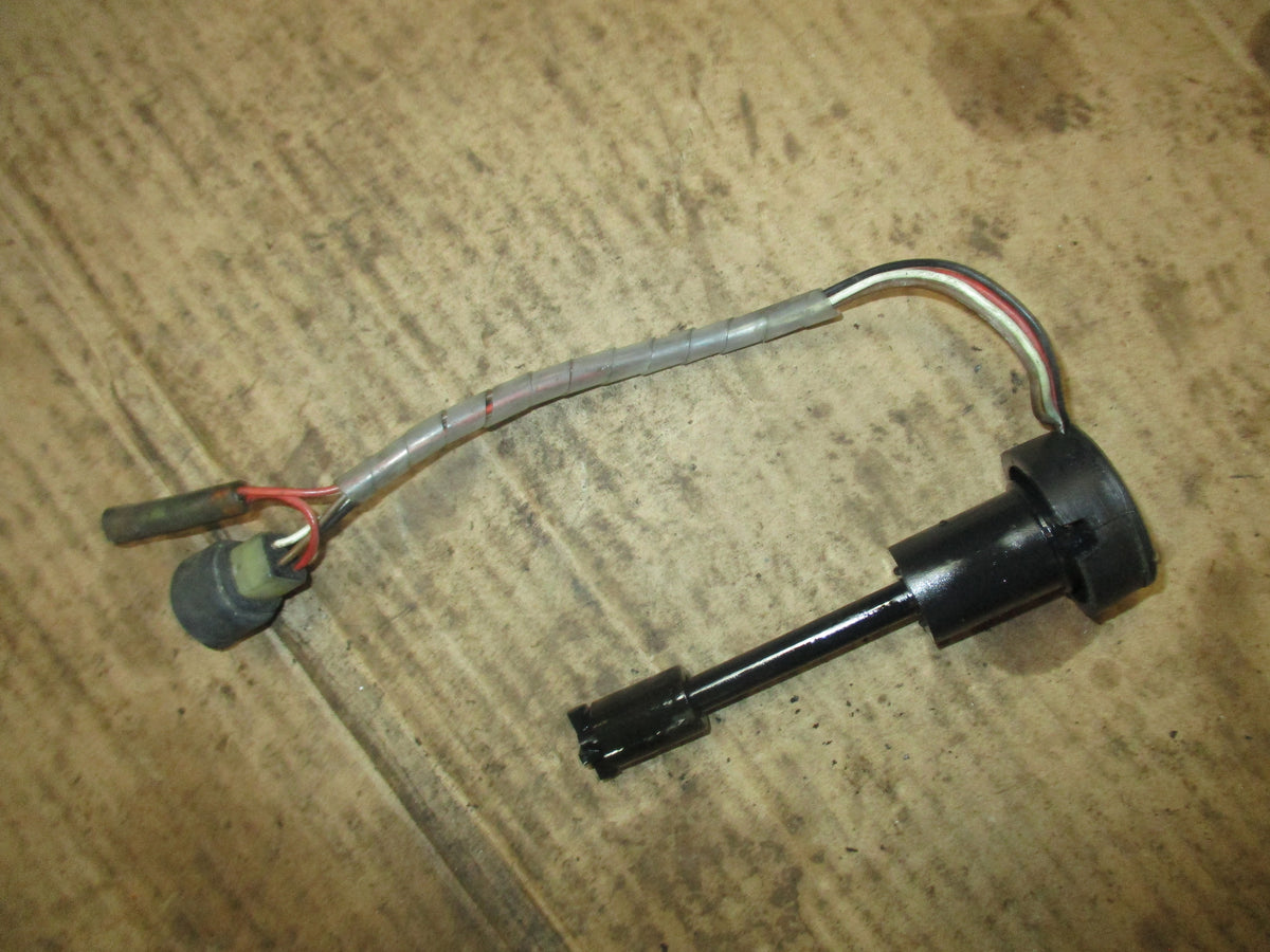 Yamaha 115hp 2 stroke outboard oil tank sensor (6A7-85730