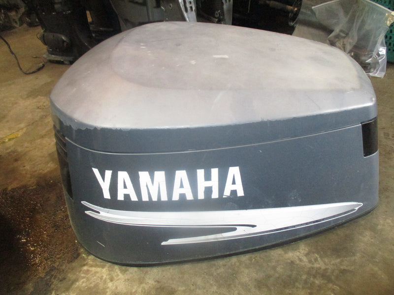 Yamaha 115hp 2 stroke outboard top cowling