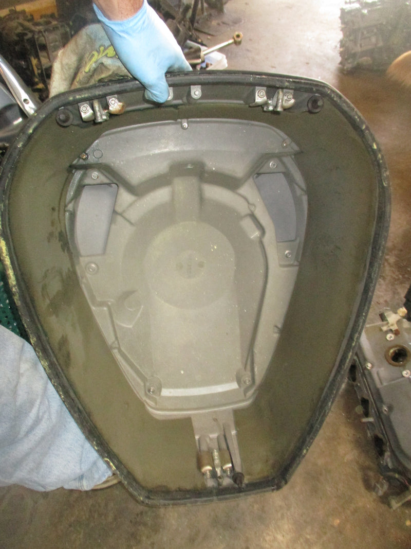 Yamaha 115hp 2 stroke outboard top cowling