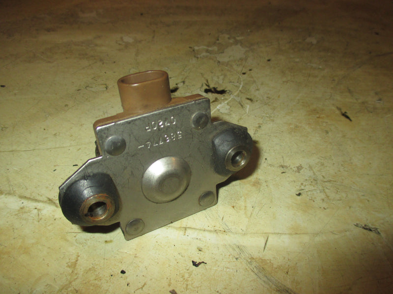 Evinrude E-TEC 300hp 2 stroke outboard starter relay (586774)
