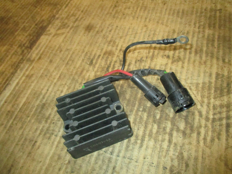 Yamaha 115hp 2 stroke outboard rectifier regulator (6R3-81960-00)