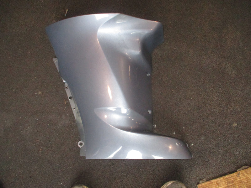 Yamaha 350hp 4 stroke outboard starboard midsection cover (6AW-42771-00-8D)