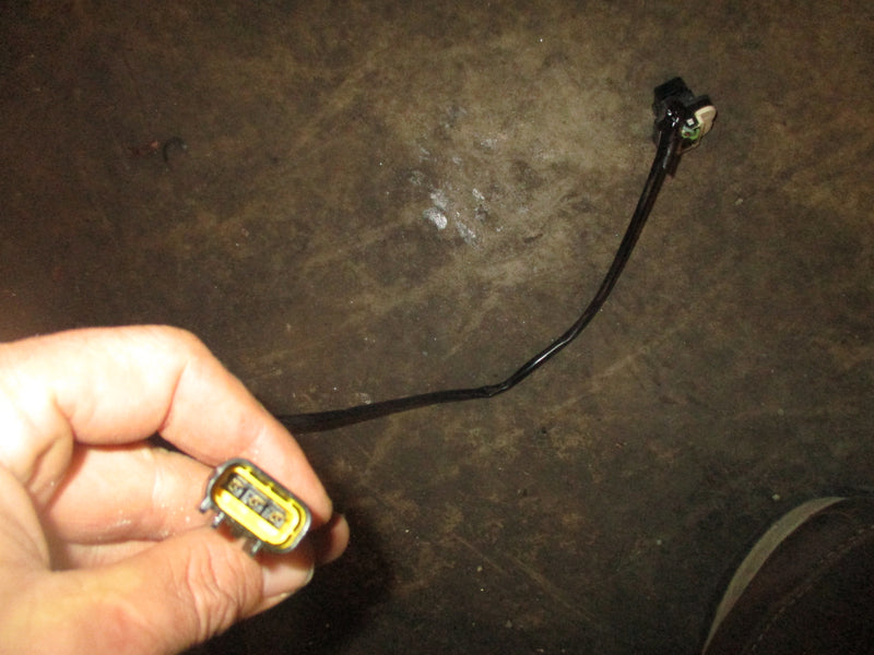 Yamaha 350hp 4 stroke outboard tilt trim switch (6AW-82563-00-00)